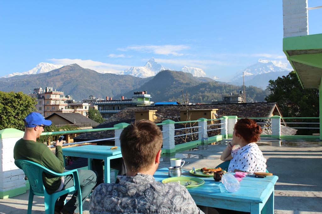 Kiwi Backpackers Hostel Pokhara Exterior photo